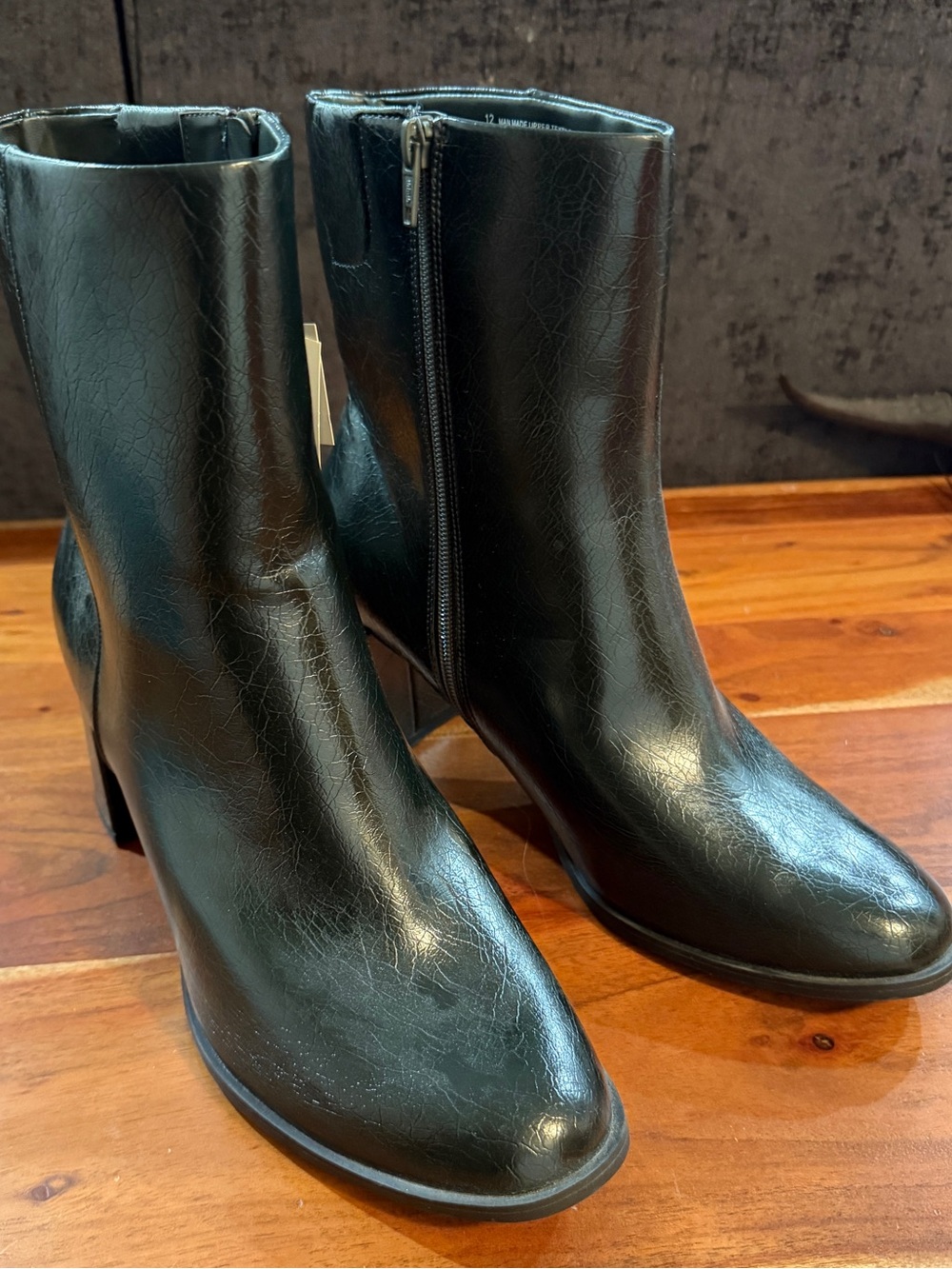 Women's Size 12 A New Day Green Leather Ankle Boots with Side Zip